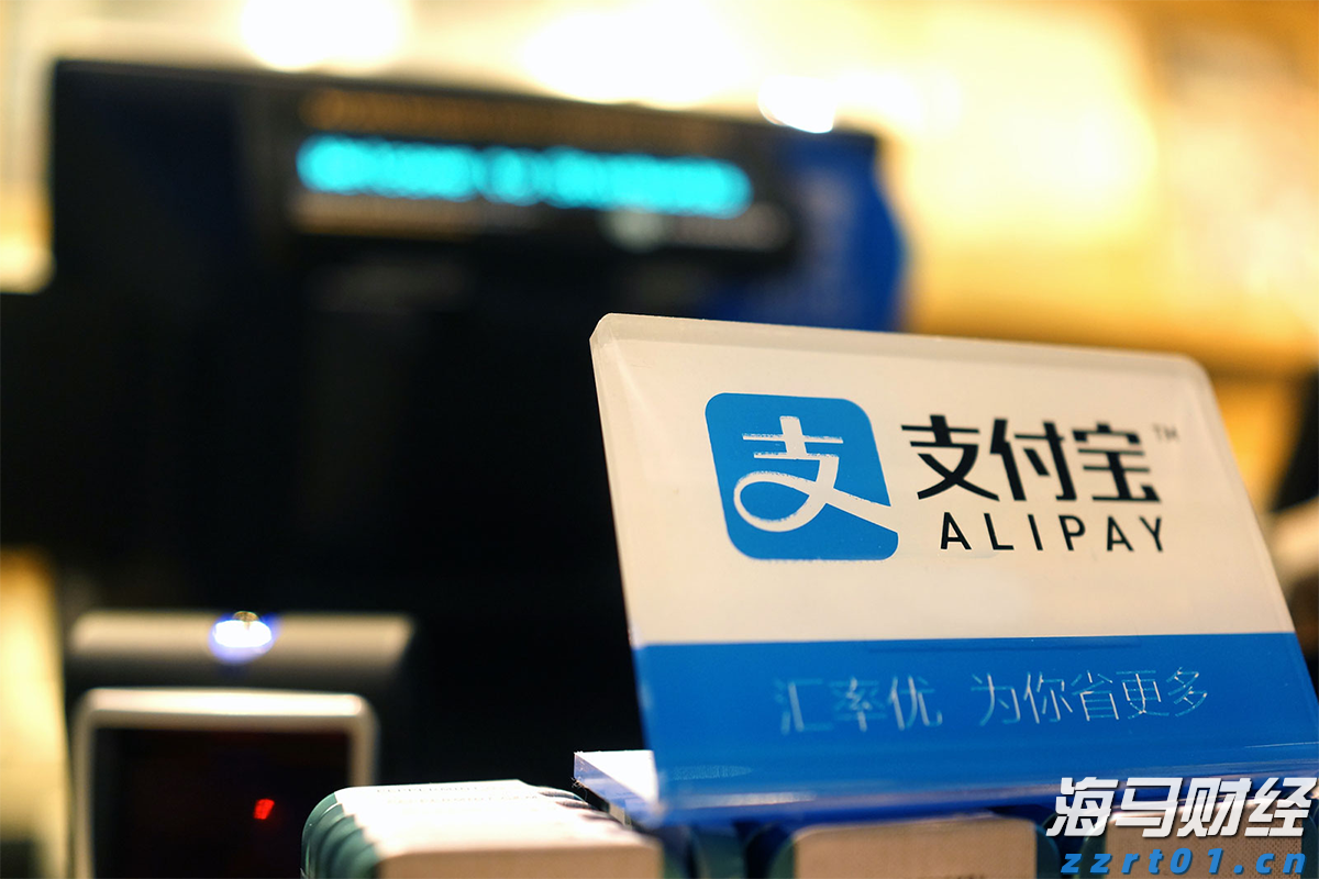 昔日对手变盟友!Revel结束纽约网约车业务 携手优步(UBER.US)共建充电网