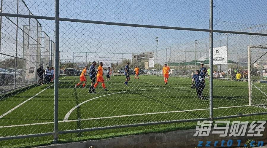 【新春走基层】春节订单忙不停 就近就业富乡邻